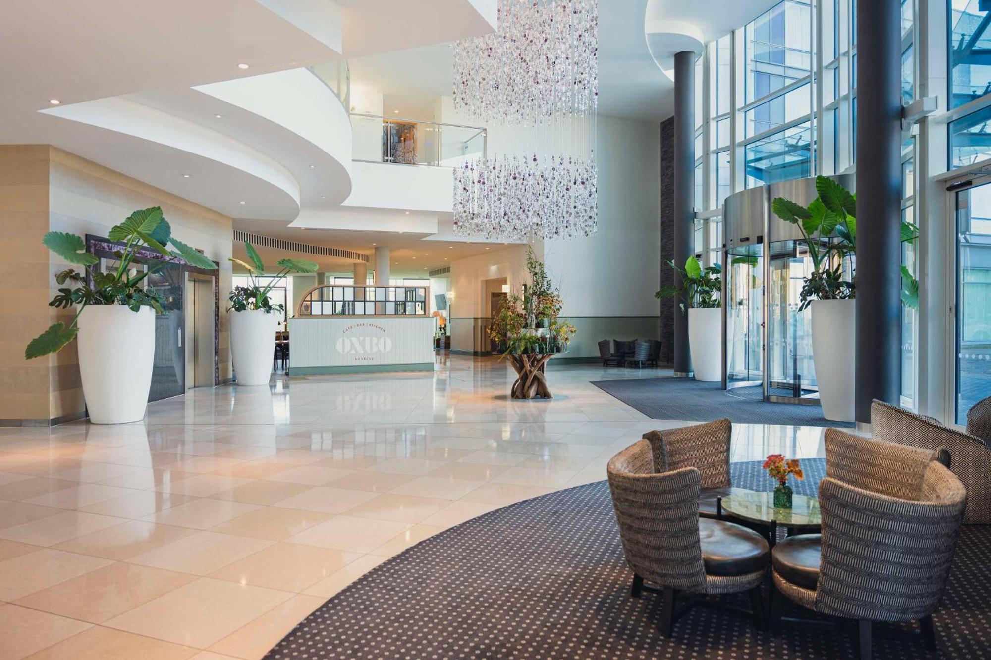 Hilton Reading Exterior foto