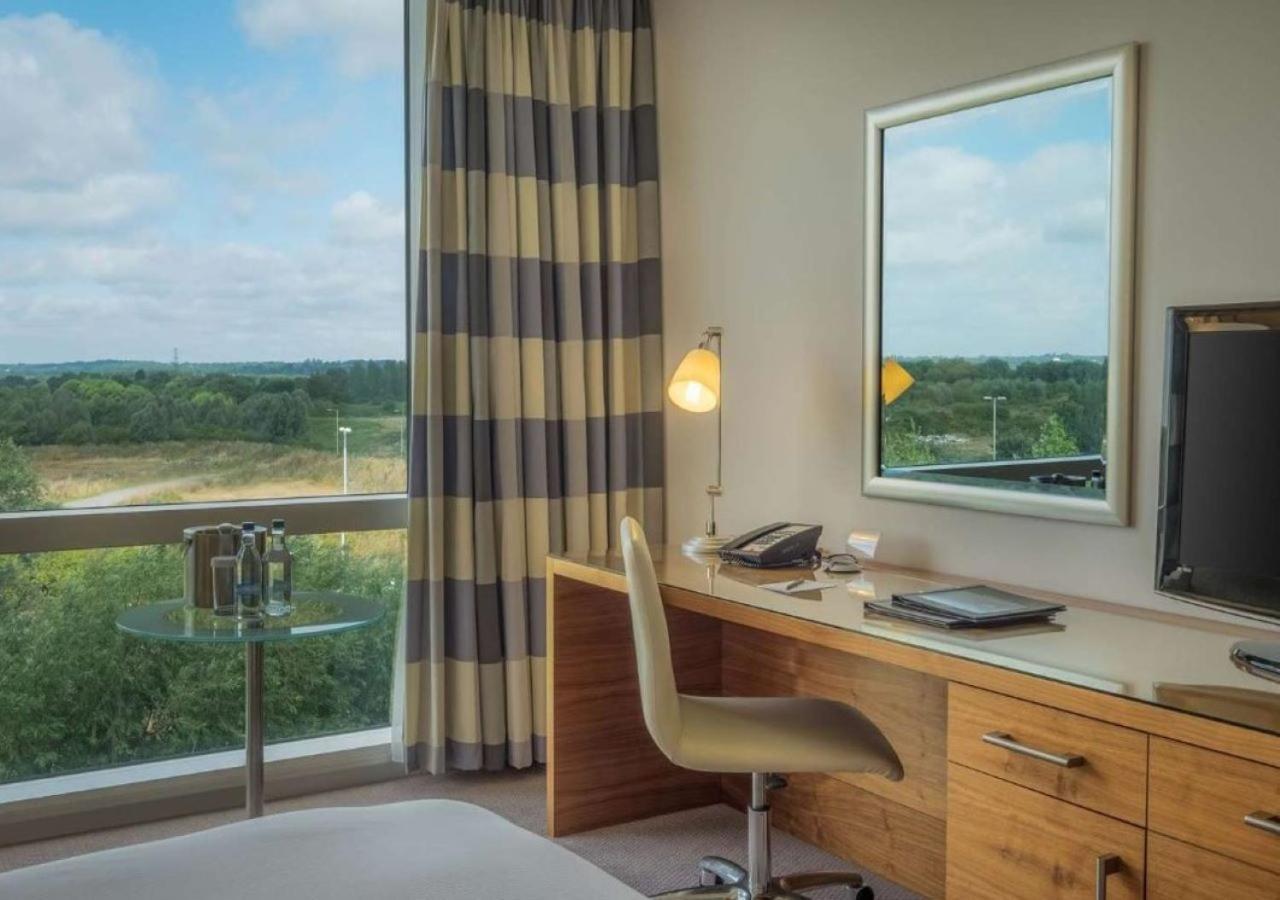Hilton Reading Exterior foto